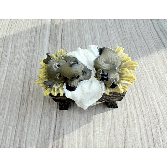 Big Sky Carvers Moosetivity I Moose BearFoots 5 pc Set Complete Nativity Read - Picture 10 of 16